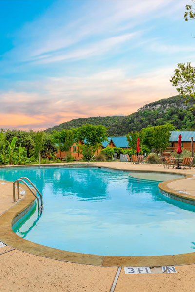 Hill Country Infinity Pool